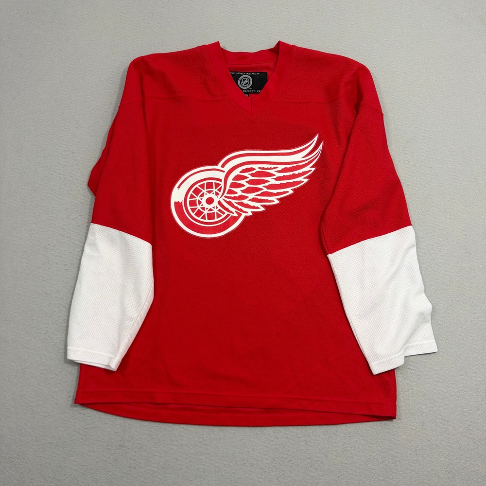 NHL Hockey Jersey Men's Large Red Detroit Red Wings V-Neck Long Sleeve Sports